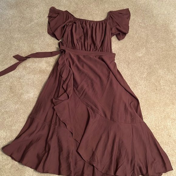 City Chic Dresses & Skirts - Worn once. Great wedding guest dress.